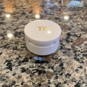 Tom Ford Cream and Powder Eye Color “Young Adonis”